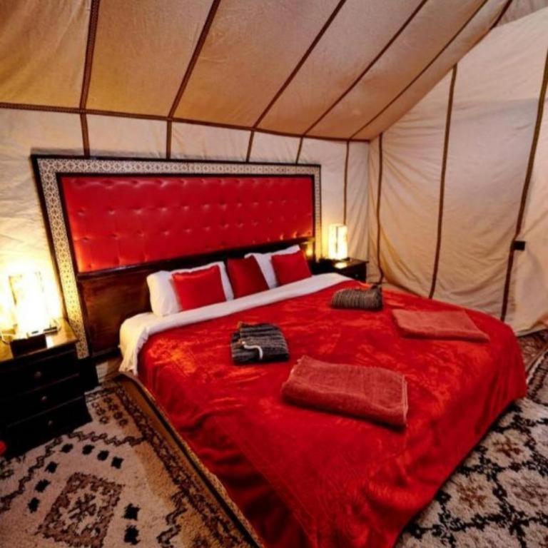 מרזאוגה Best Desert Luxury Camp מראה חיצוני תמונה